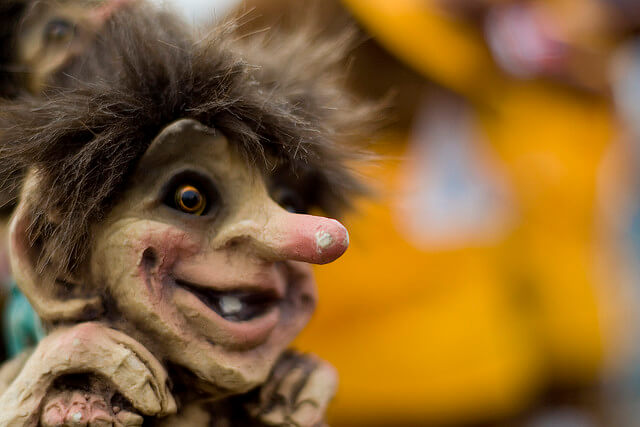 Touchscreen Gestures подала в суд на Apple, HTC, RIM и Samsung. Фото.