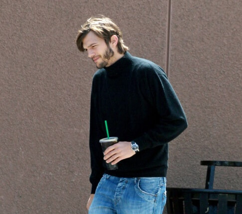 0511-ashton-kutcher-steve-jobs-apple-launch-2 0511-ashton-kutcher-steve-jobs-apple-launch-2