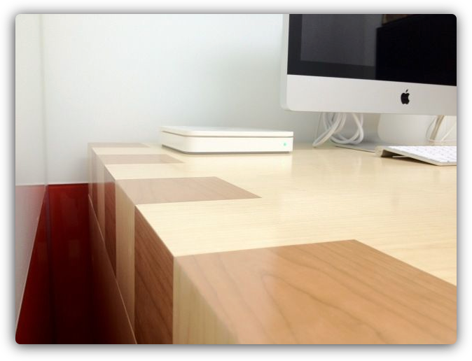почти Apple Store почти Apple Store