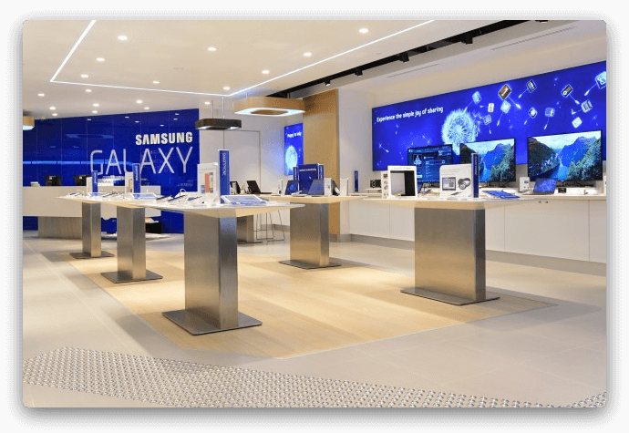 Новый розничный магазин Samsung напоминает Apple Store Новый розничный магазин Samsung напоминает Apple Store