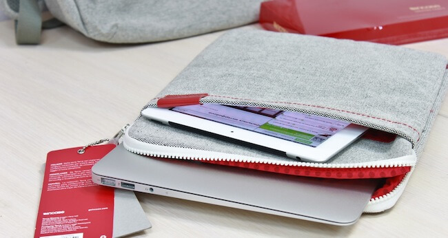 Incase: чехол для MacBook Air 13'' и iPad Incase: чехол для MacBook Air 13'' и iPad