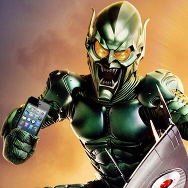 iPhone 5 во власти «зеленого гоблина». Фото.