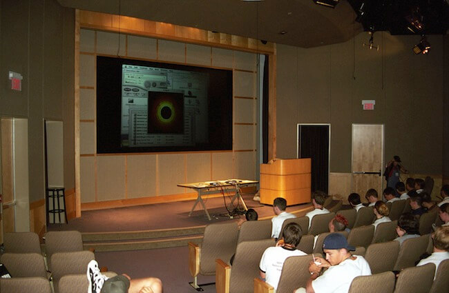 [2] Кампус Apple: экскурсия в святая святых