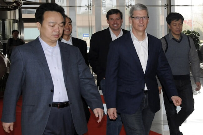 Сможет ли Apple выиграть войну за Китай? cook-china