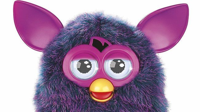 [Конкурс завершен] Furby 2012 — Интерактивная говорилка в вашей комнате. Обзор + розыгрыш! Фото.