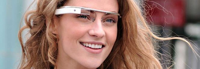Google Glass будет совместим с iPhone. Фото.