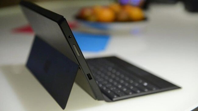 Surface Pro угрожает iPad Surface Pro угрожает iPad
