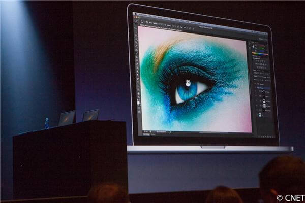 Apple и Adobe Apple и Adobe