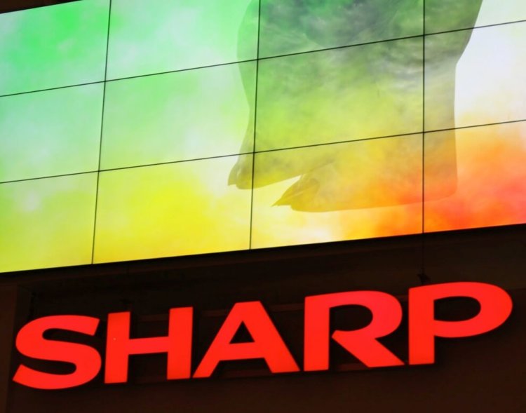$1миллиард от Apple – не инвестиция в Sharp, а предоплата. $1миллиард от Apple – не инвестиция в Sharp, а предоплата. Фото.