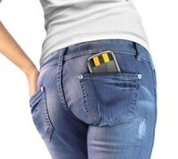 «Большая тройка» разорвала связи с Apple. Фото.