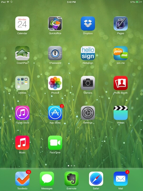 Первый взгляд на iOS 7 beta 2 для iPad. Фото.