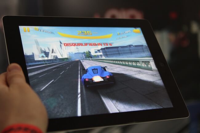 Asphalt 8 & Moscow City Racing 2013 Asphalt 8 & Moscow City Racing 2013