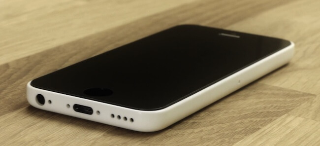 Пластиковый iPhone Пластиковый iPhone
