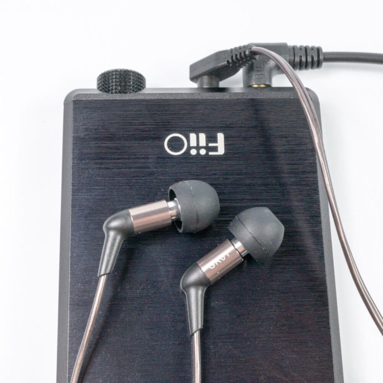 С Fiio E12 С Fiio E12