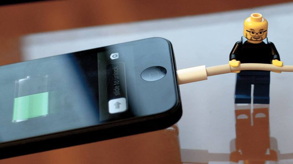 iPhone - зарядка iPhone - зарядка