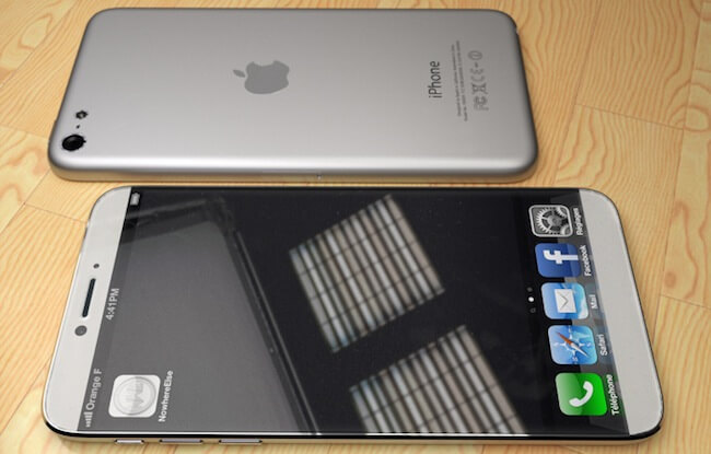 iPhone с шестидюймовым дисплеем iPhone с шестидюймовым дисплеем