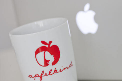 Apple проиграла схватку за надкусанное яблоко. Фото.