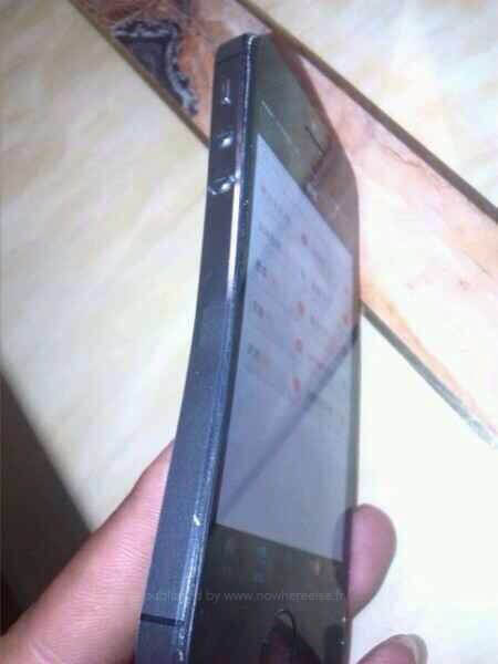 Корпусы iPhone 5s сильно гнутся Корпусы iPhone 5s сильно гнутся