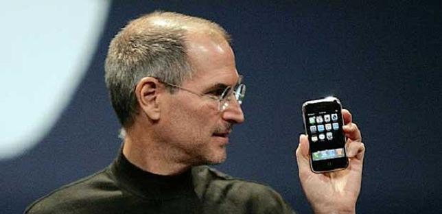 [1] Стив Джобс велел айфону быть. Гневная репетиция. Фото.