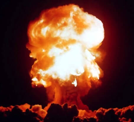 В австралийском магазине загорелся iPad Air, посетители эвакуированы. Фото.