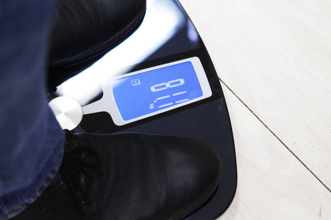 Обзор умных весов Polaris PWS 1830DGFI. Фото.