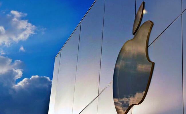 Apple Apple