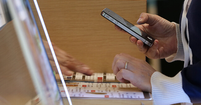 iPhone: покупка, платеж iPhone: покупка, платеж