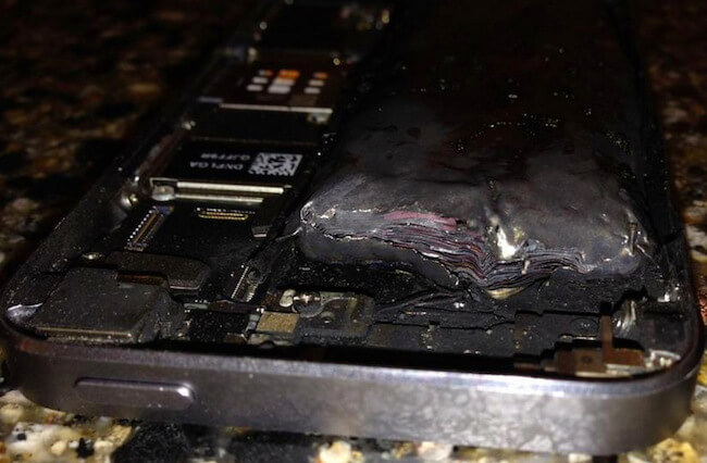 Горевший iPhone 5s Горевший iPhone 5s