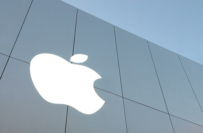 Apple Apple