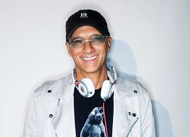 На фото: CEO Beats Джимми Йовин На фото: CEO Beats Джимми Йовин