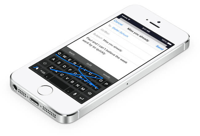 iPhone с клавиатурой Swype iPhone с клавиатурой Swype