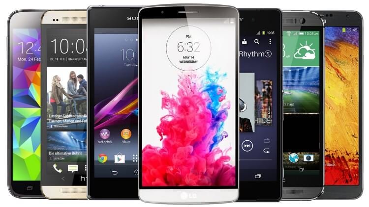 Россияне предпочитают большие смартфоны. Фото.