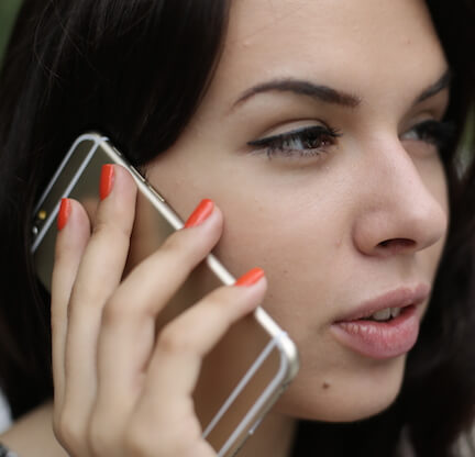 iPhone 6 в наших руках. Фото.