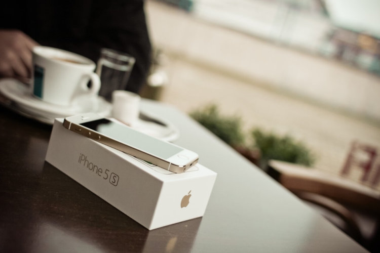 Apple свернет продажи iPhone на 16 ГБ? Фото.