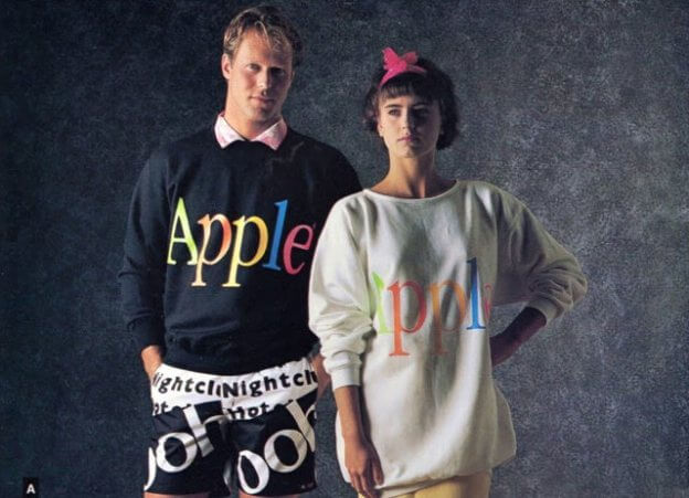Apple Apple