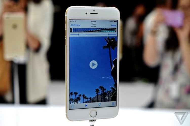 Первый взгляд на iPhone 6 Plus: о да, он большой. Фото.
