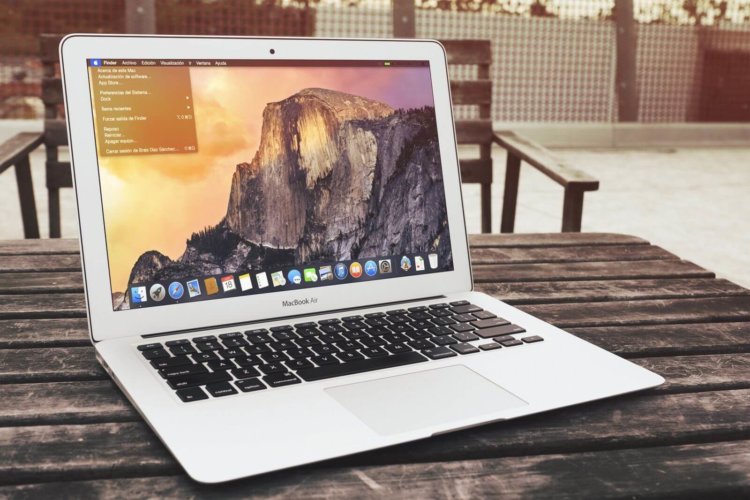 Apple выпустила вторую бета-версию OS X Yosemite 10.10.2. Фото.