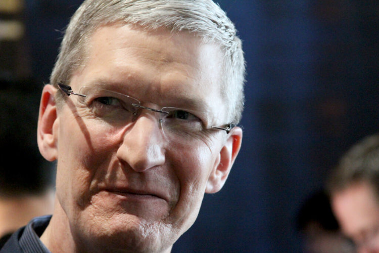Apple опубликовала отчет за первый финансовый квартал 2015 года. Фото.