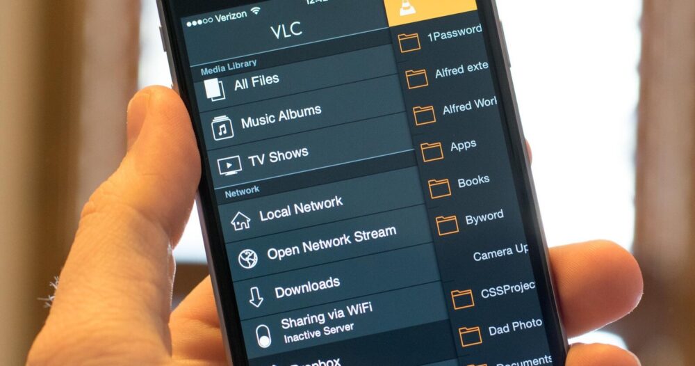 VLC Player вернулся в российский App Store