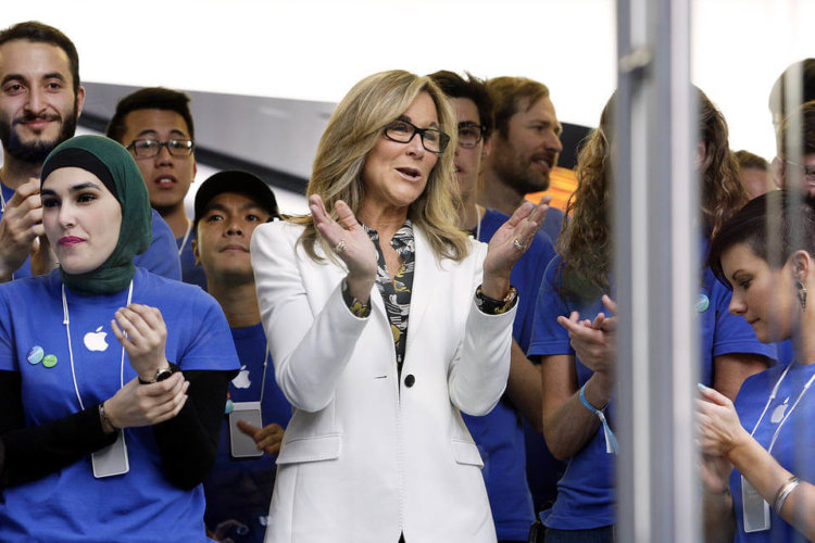 ahrendts_apple ahrendts_apple