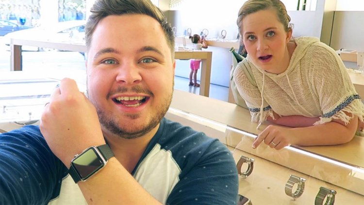 Сарафанная магия: как Apple оживляет скучный рынок смарт-часов. Фото.