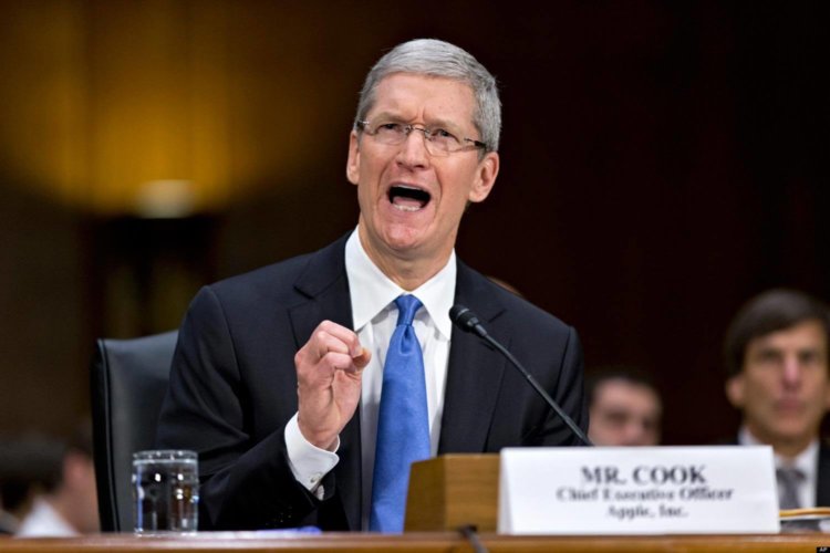 Apple начинает бороться с российскими «серыми» магазинами. Фото.