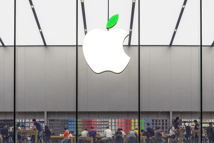 Apple начала «зеленеть» Apple начала «зеленеть»