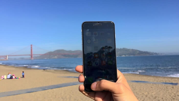 Появилось первое умное защитное стекло для iPhone. Появилось первое умное защитное стекло для iPhone. Фото.