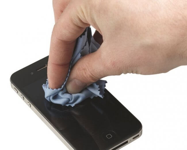 best-way-to-clean-iphone-screen best-way-to-clean-iphone-screen