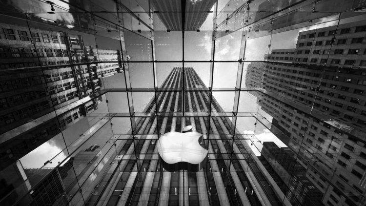 Магия Apple разрушается. Фото.