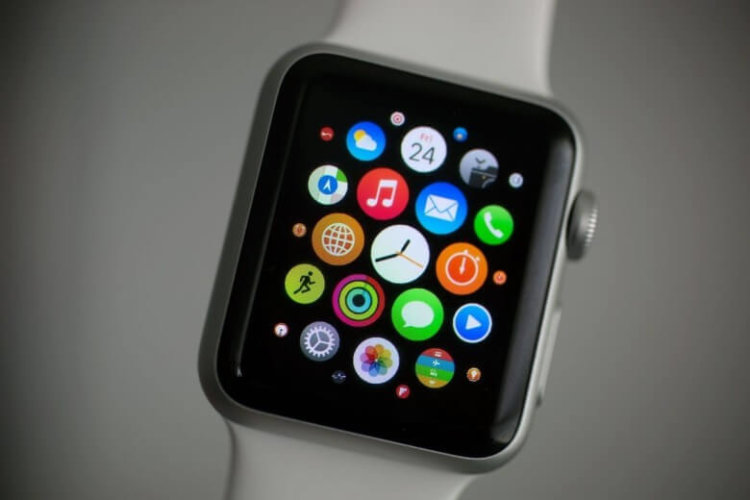 Apple выпустила шесть новых рекламных роликов Apple Watch. Фото.