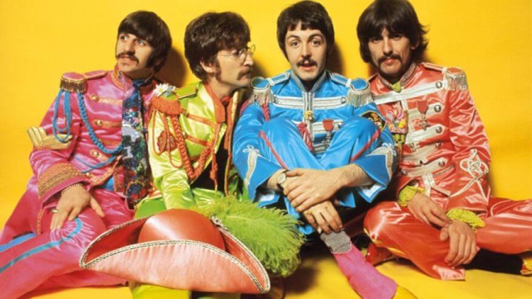 the-beatles-sg-pepper the-beatles-sg-pepper