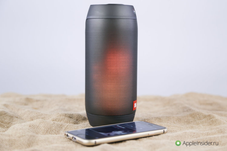 JBL Pulse 2: звук, который можно увидеть. Фото.
