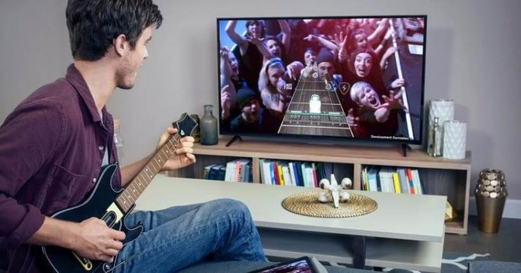 Guitar Hero Live доступна на Apple TV, и это невозможно пропустить. Фото.